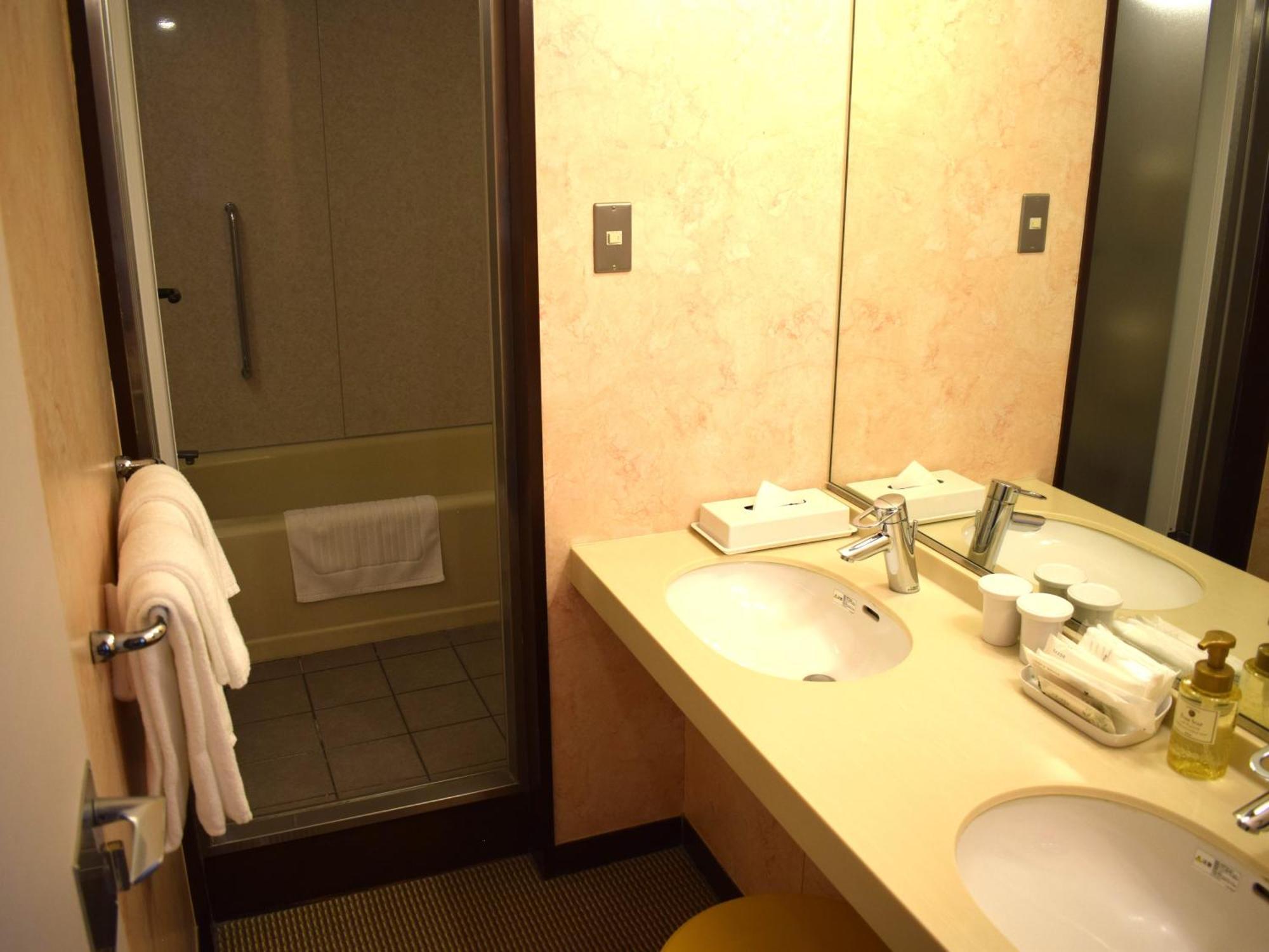 Grand Hotel Kanachu Hiratsuka Eksteriør billede
